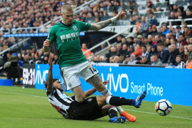 政府和足协 政府和足协